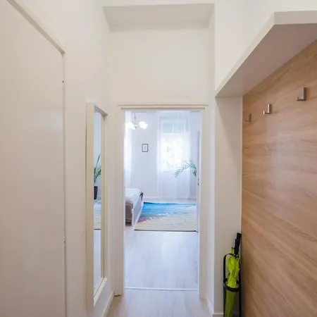 Apartment Belvarosi Siofok
