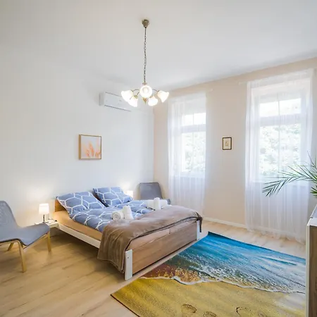 Apartament Belvarosi Siófok